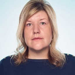 Karen Thomas-Bland headshot